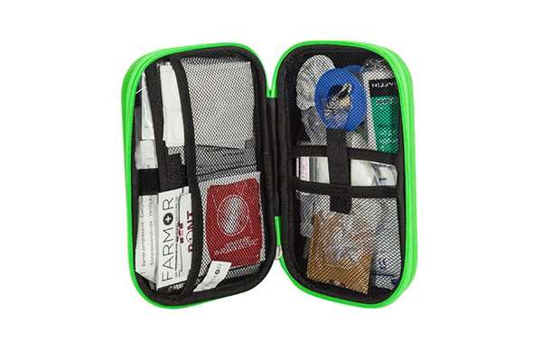 Image de TROUSSE DE SECOURS 'VITICULTEUR' 2/4 PERSONNES