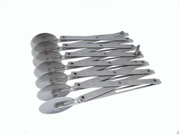 Image de ROULEAU EXTENSIBLE 'MULTICOUPE ' 7 ROULETTES LISSES