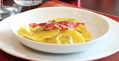 Image de ASSIETTE CREUSE ELOA DIAM.200MM