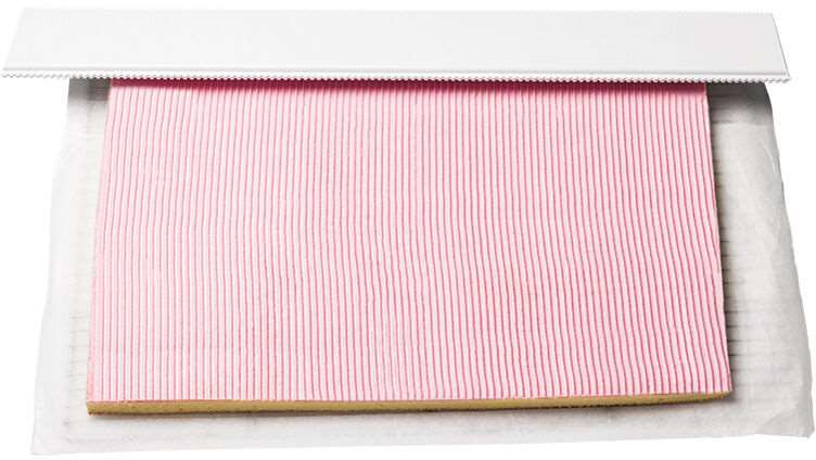 Image de PEIGNE DECOR RAYURE FINE 340MM