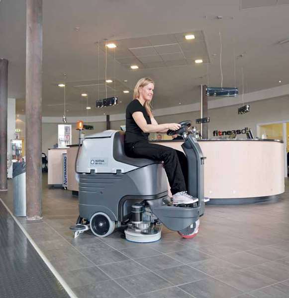 Image de AUTOLAVEUSE BR752 C ECOFLEX+CHARG EMB+BATT180AH GEL+BROSSE